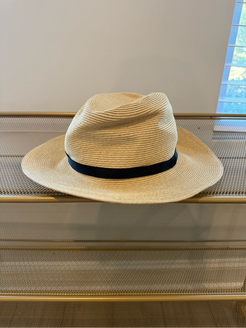 Classic Men's Straw Fedora Hat with Black Band - Natural